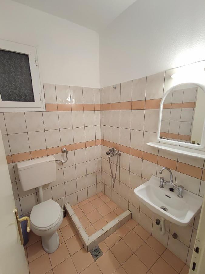 Studios Dafni Paralia Katerinis Luaran gambar