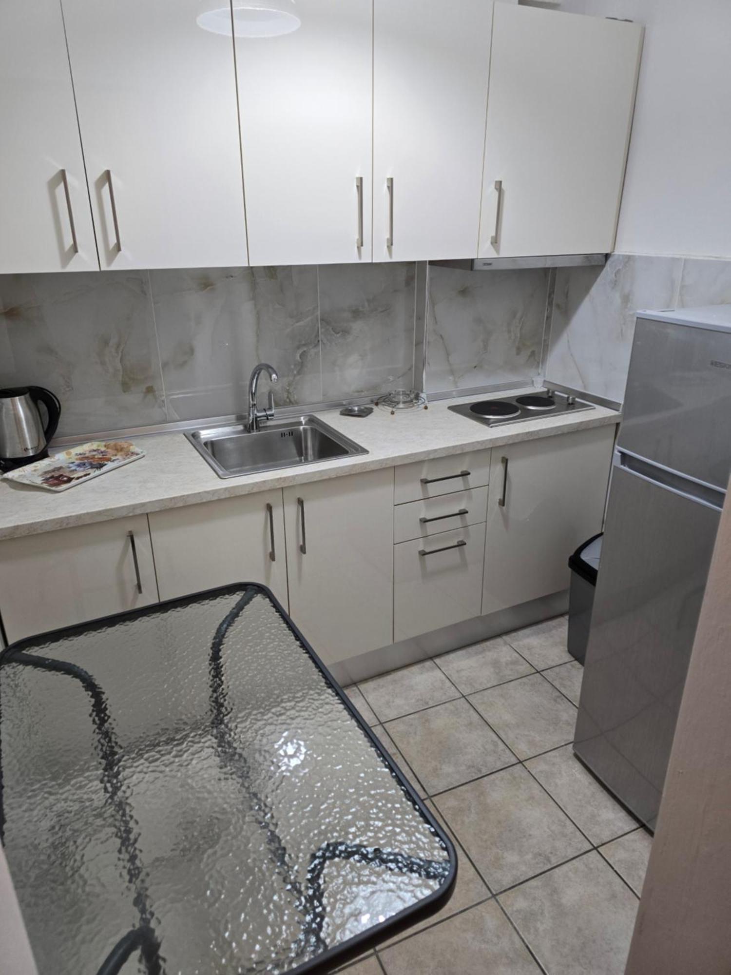 Studios Dafni Paralia Katerinis Luaran gambar